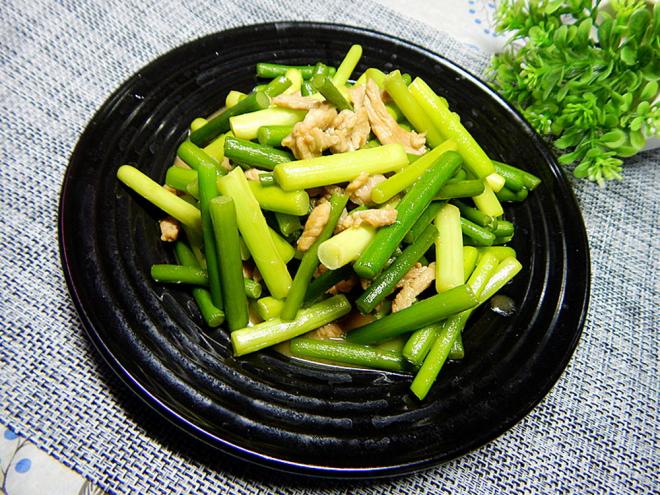 蒜苔炒猪肉