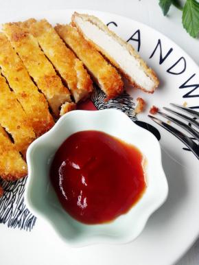 切块，配番茄酱食用