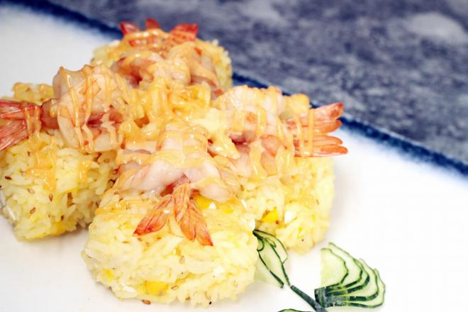 奶酪蝴蝶虾饭团