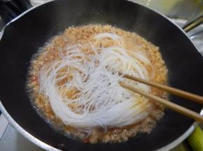 煮三分钟在加入粉丝