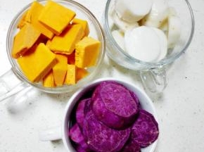 南瓜，芋头，紫薯，分别洗净，去皮，切小块