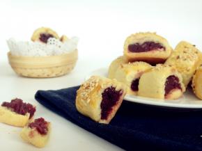 很好吃的紫薯一口酥就做好了。