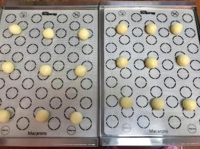 醒面15分钟，预热烤箱170度
