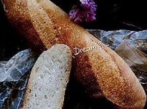 原味法棍，热吃非常好吃，用纸袋装。吃不掉的放冰箱冷冻。