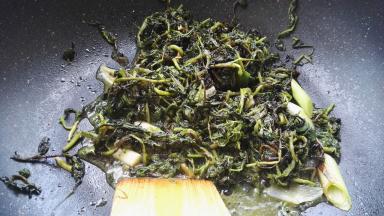 感觉热透就可以了，因为枸杞芽是熟的。