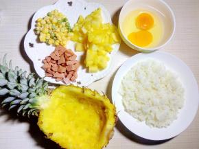 准备好各种食材。