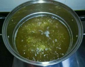 大火煮开，转中火煮20分钟，关火焖15分钟