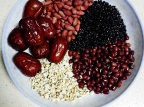 提前一晚准备材料