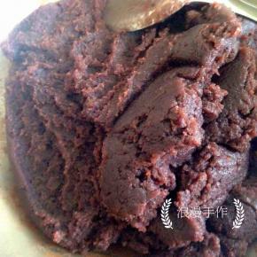 也不能炒得太干，能成团即可。