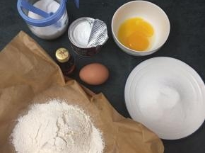 1，准备好所需要的材料。