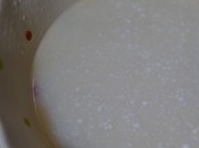 和芒果糊一样隔水加热融化备用