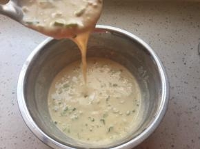 面糊的状态是可以快速滴落的