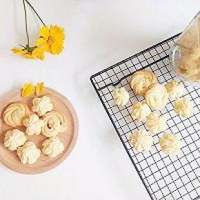 出炉后晾凉就变酥脆了。密封保存。