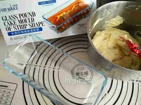 搅拌均匀后，呈非常细腻的面糊