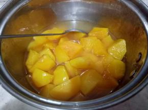 凉了以后放冰箱冷藏。第二天吃口感更好。