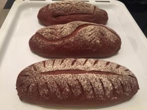 用刀片随意地割出喜欢的花纹