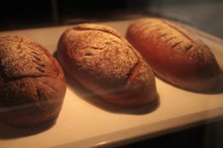 最喜欢面包在烤箱里慢慢膨胀的样子