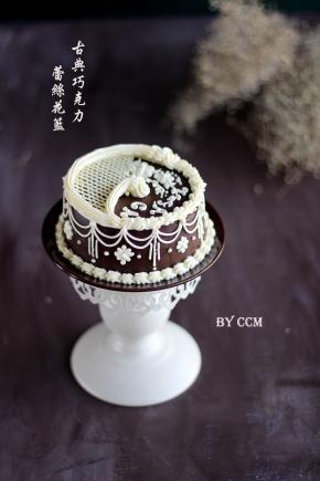 15. 正面画小花，做最后装饰