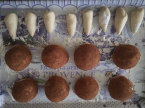 所有都塑形好后放到蒸锅上醒发20分钟