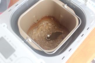 结束工作后非常的细化，由于我切的比较大块，喜欢吃有点块状的，所以能看到一些丁状