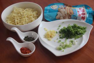 各种材料全部备齐。