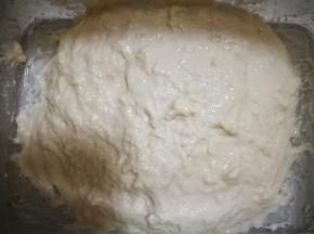 搅拌均匀，放入冰箱冷藏一晚