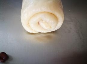 从上往下卷起来，2卷半或3卷