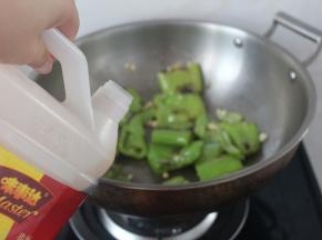 生抽调味。