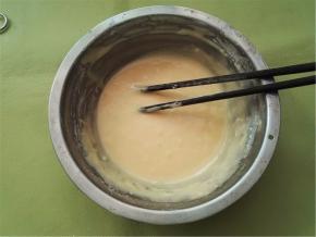 充分搅拌均匀。