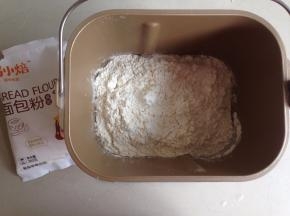加入面包粉