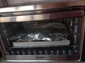 最后几分钟看上色情况，加盖锡纸