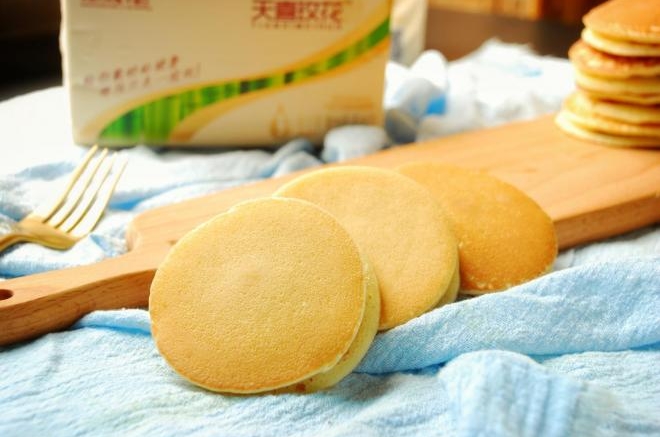 多啦A梦的铜锣烧（教你怎样做圆圆的铜锣烧）