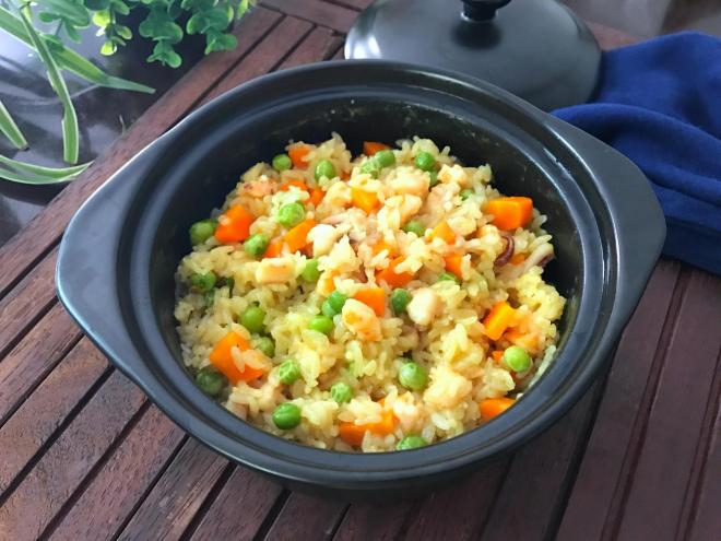 低热低脂的咖喱海鲜饭