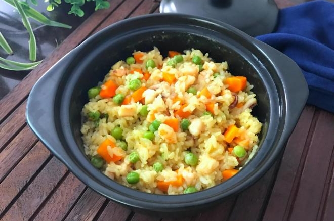 低热低脂的咖喱海鲜饭