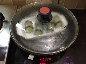 上锅蒸15到20分钟