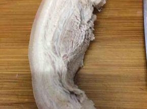 焯好的五花肉