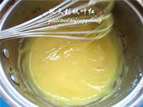 充分搅拌均匀。