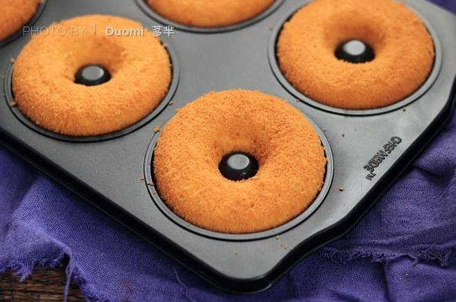 蛋糕甜甜圈
