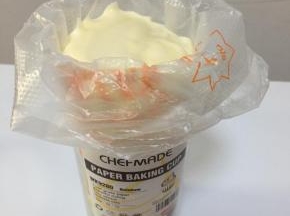 装入裱花袋里，