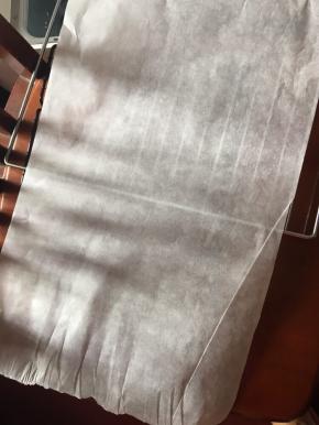 放油纸，长点，可以放两片千层的长度