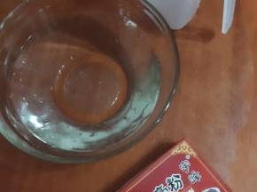 材料准备好，先做龟苓膏，因为要放冰箱冷藏
