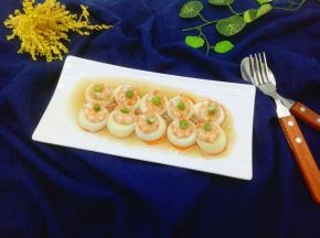 吃的时候一勺一个，很棒哦～