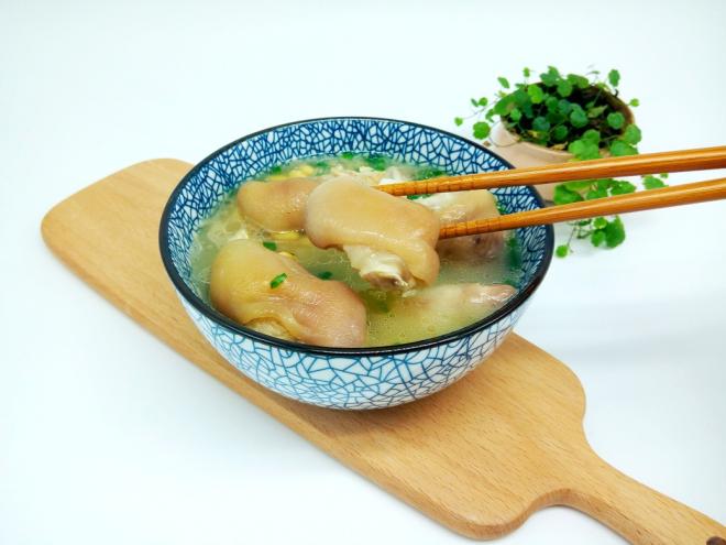 猪脚黄豆汤