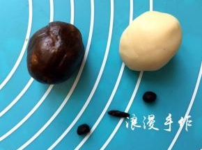 牛奶桃山皮，巧克力桃山皮