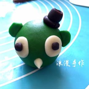 看不出是什么怪兽，不过可爱还是有的