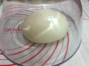 2. 滚圆醒发30分钟