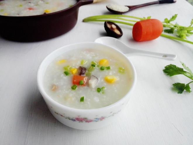 玉米胡萝卜香菇粥