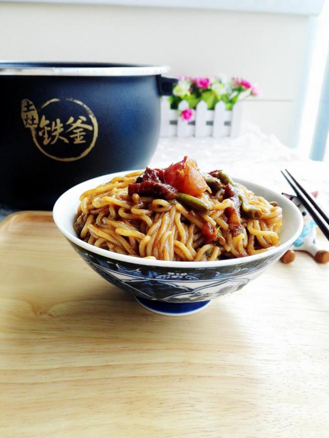 豆角肉丝焖面