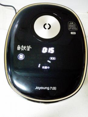 选择蒸煮功能键，约15分钟