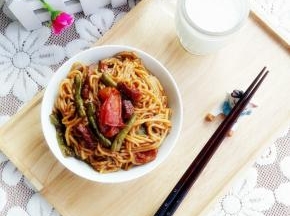 装碗食用